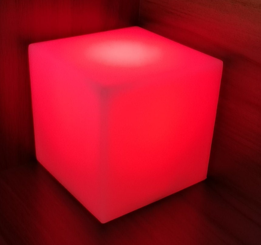 LED Glowing Cube