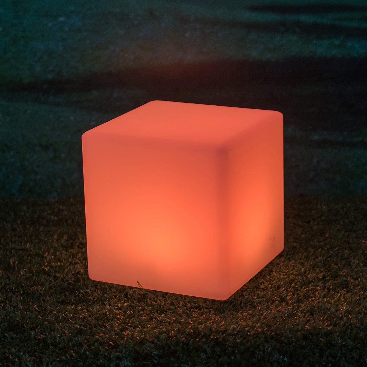 LED Glowing Cube